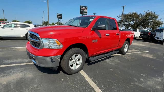 Used 2017 RAM 1500 Classic SLT AWD/4WD image 4