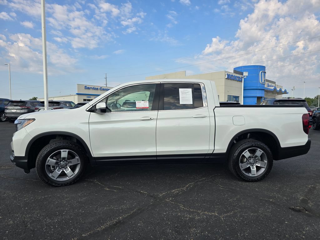 Used 2025 Honda Ridgeline RTL image 5