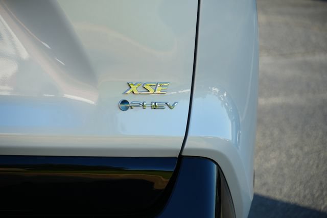 Used 2025 Toyota RAV4 XSE w/ Premium Package AWD/4WD image 7