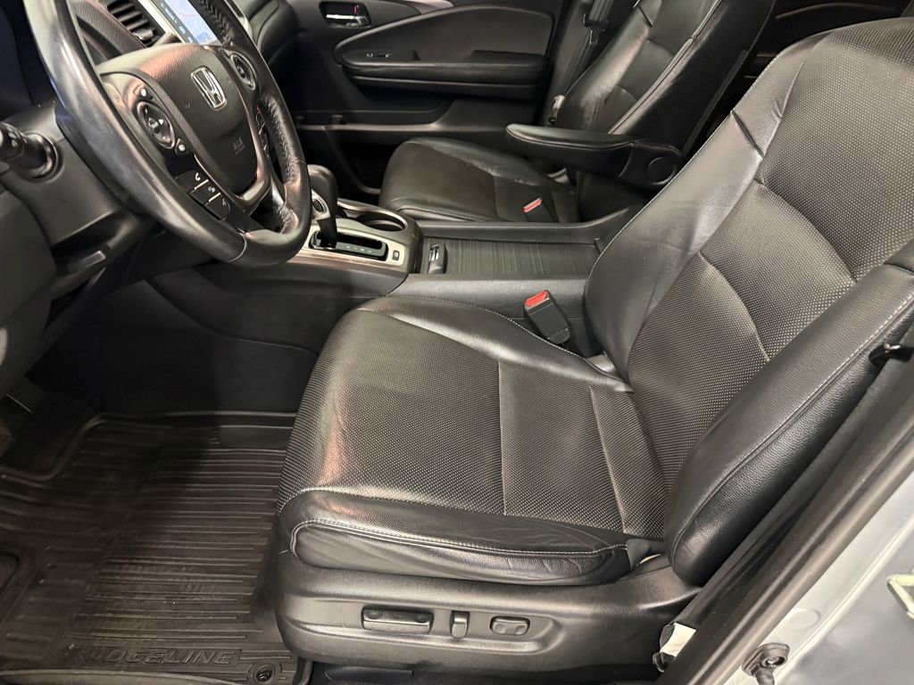 Used 2017 Honda Ridgeline RTL-T image 17