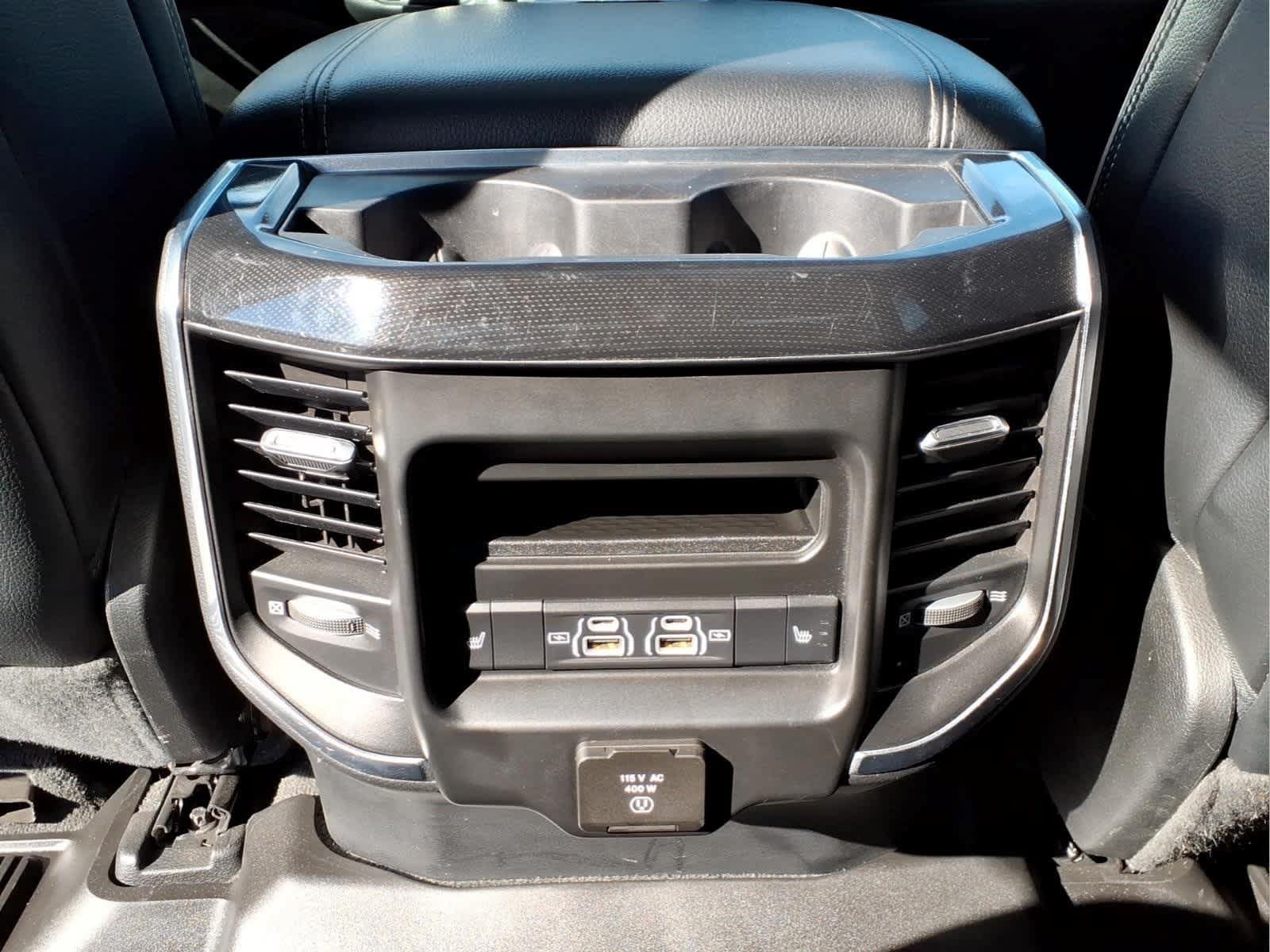 Used 2022 RAM 1500 Laramie AWD/4WD image 30