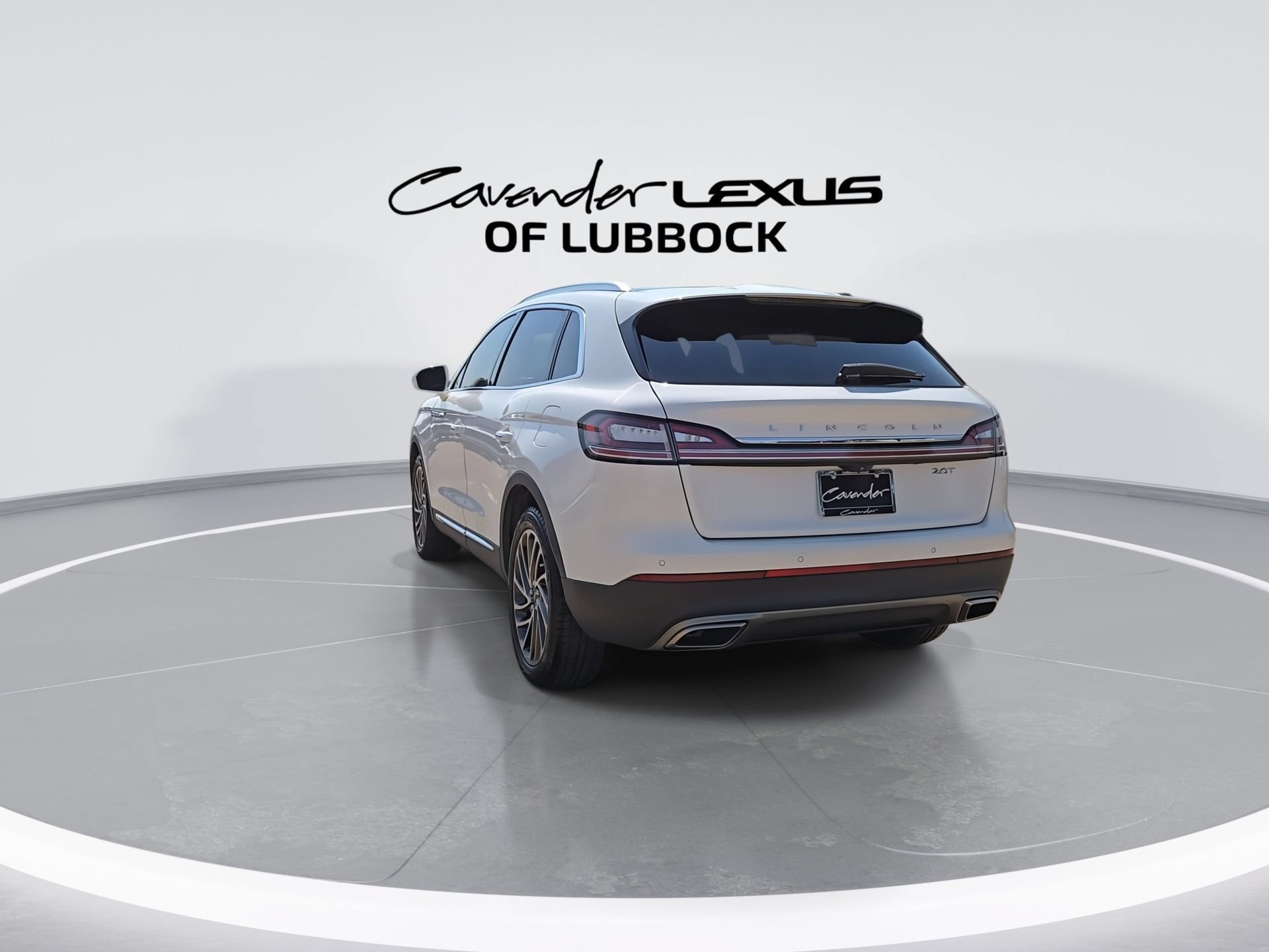 Used 2020 Lincoln Nautilus Reserve w/ Equipment Group 201A FWD image 7