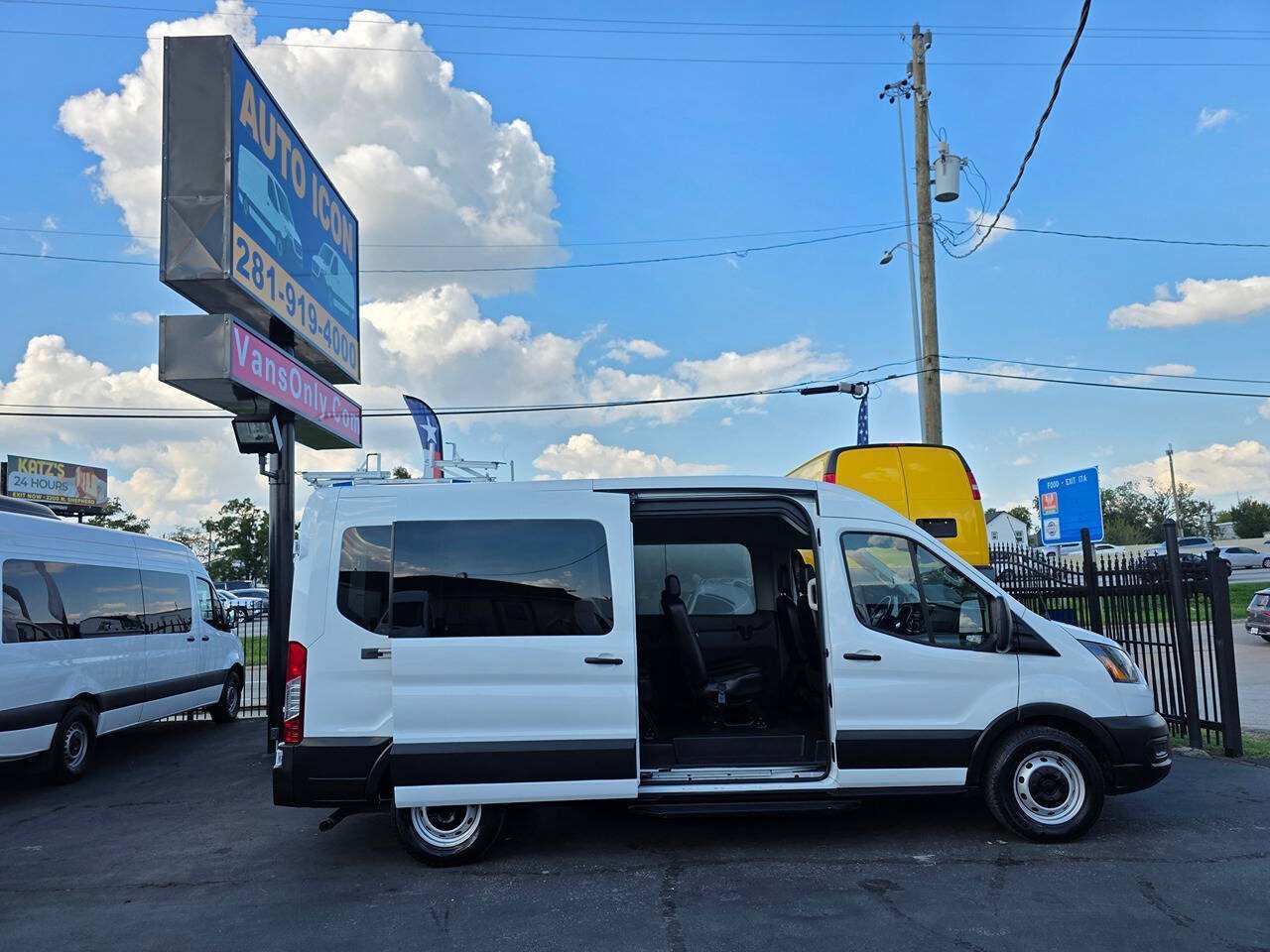 Used 2023 Ford Transit 350 XL RWD image 5