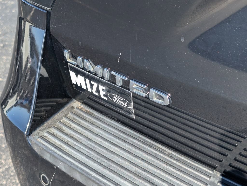 Used 2020 Ford Expedition Limited image 26