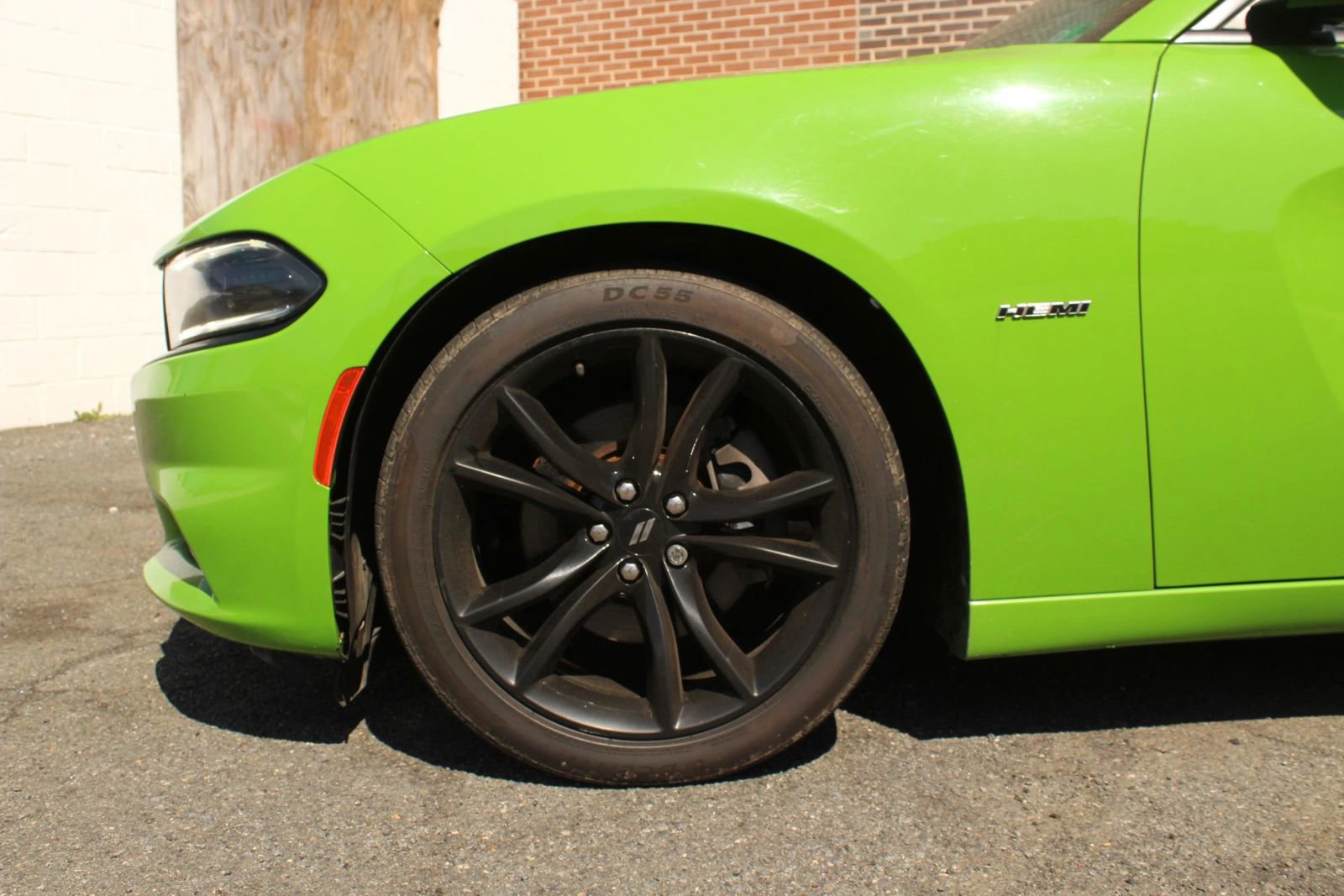 Used 2017 Dodge Charger R/T w/ Blacktop Package image 3