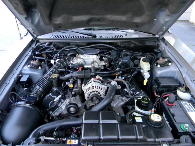 Used 2001 Ford Mustang GT Premium image 20