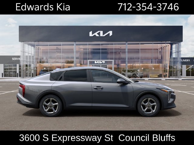 New 2026 Kia K4 FWD image 8