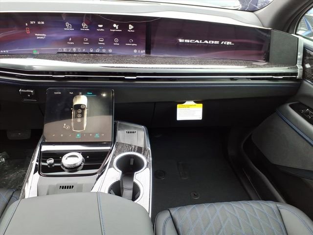 New 2026 Cadillac Escalade IQL Luxury AWD/4WD image 17