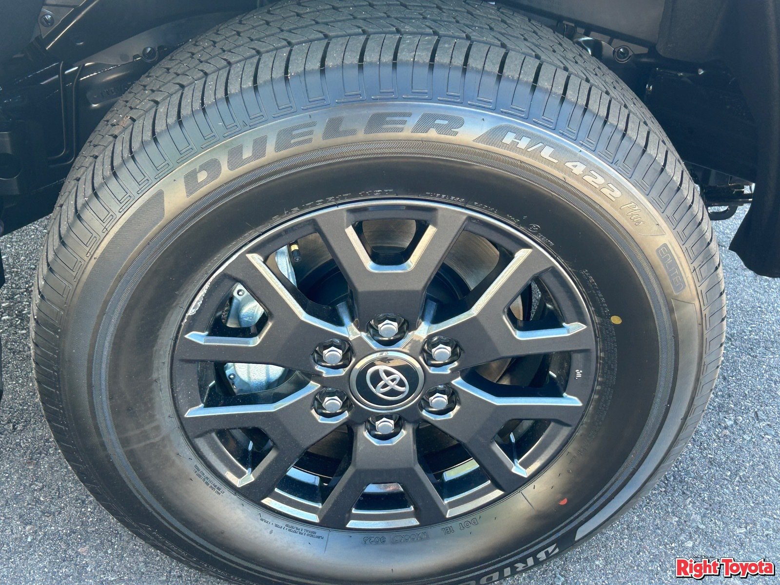 New 2026 Toyota 4Runner SR5 AWD/4WD image 11