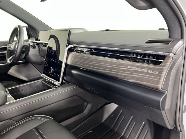 Used 2026 GMC Sierra EV Denali AWD/4WD image 29