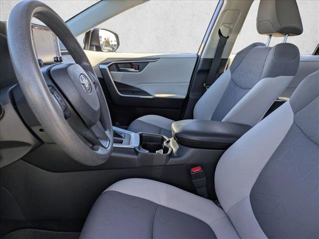 Used 2019 Toyota RAV4 XLE image 16