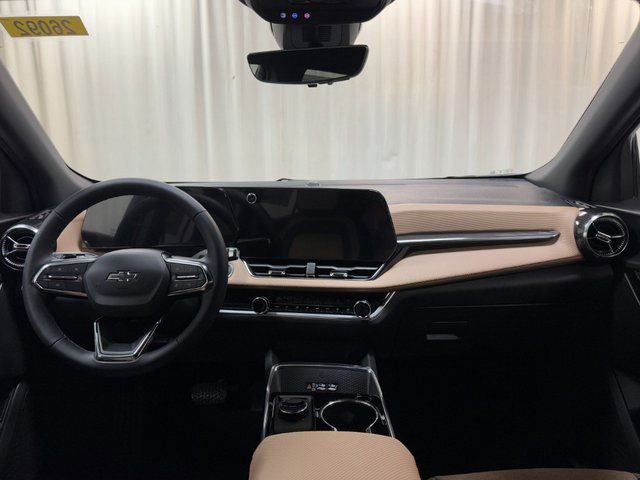 New 2026 Chevrolet Equinox ACTIV w/ Convenience Package III image 27