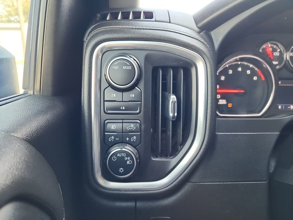 Used 2023 Chevrolet Silverado 2500 LT w/ Convenience Package image 23