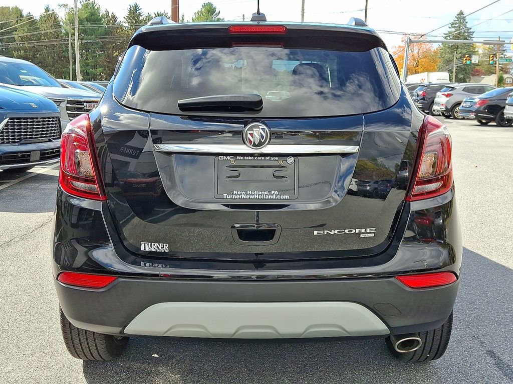 Used 2022 Buick Encore Preferred image 6