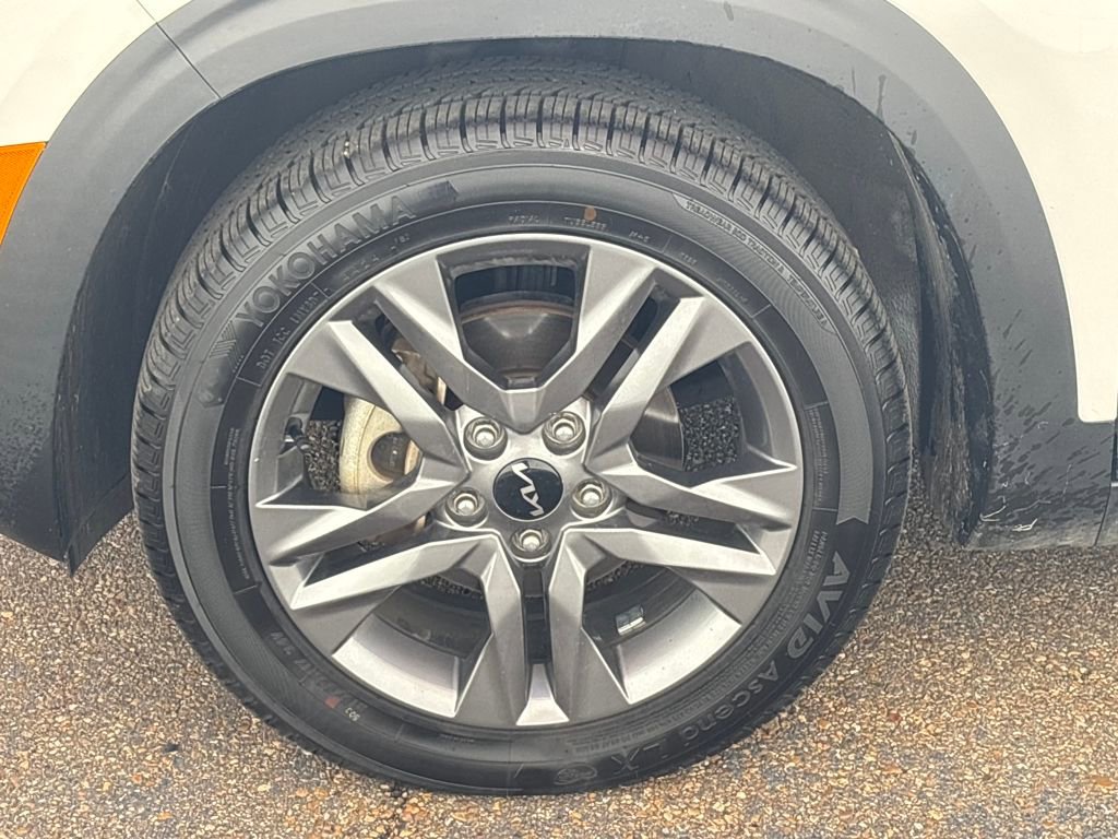 Used 2022 Kia Seltos S image 24