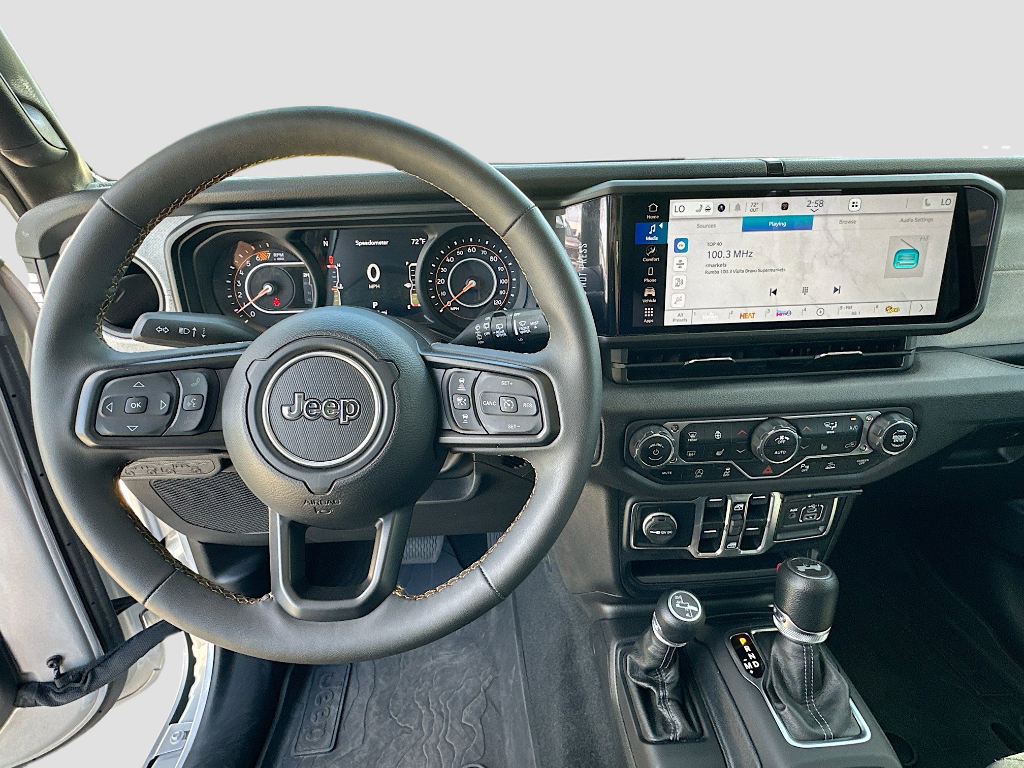 Used 2024 Jeep Wrangler Sport S AWD/4WD image 11