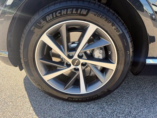 Certified 2025 Genesis GV80 2.5T Advanced AWD/4WD image 7