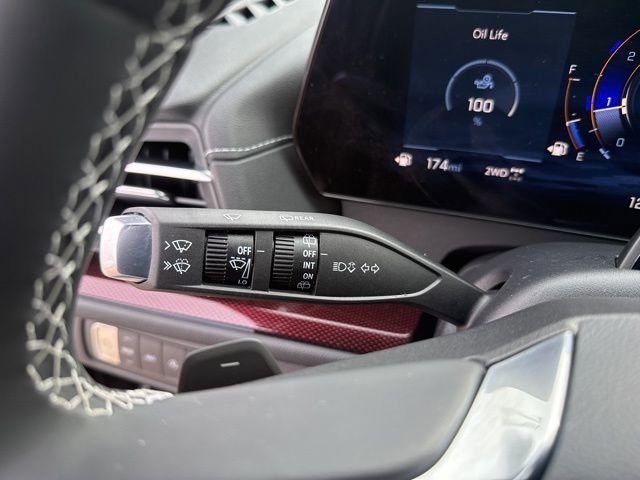 Used 2025 Chevrolet Traverse Z71 w/ Enhanced Driving Package image 23