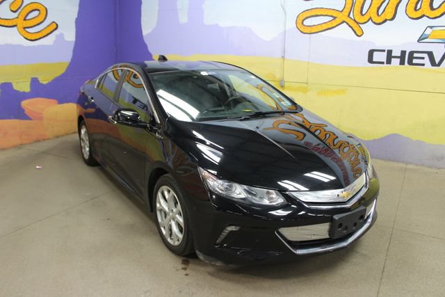 Used 2016 Chevrolet Volt Premier w/ Driver Confidence Package FWD image 2