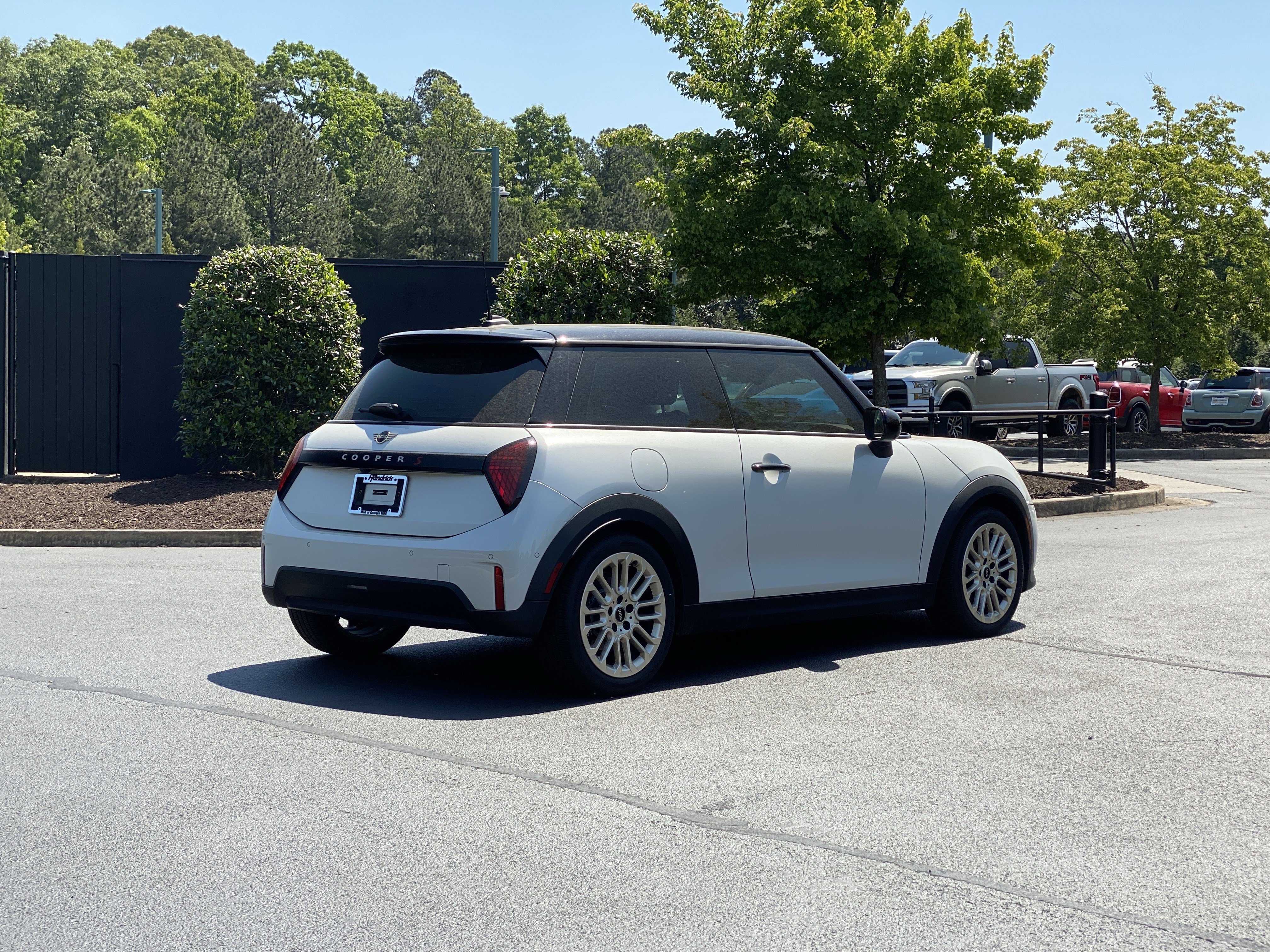 Used 2025 MINI Cooper S image 3