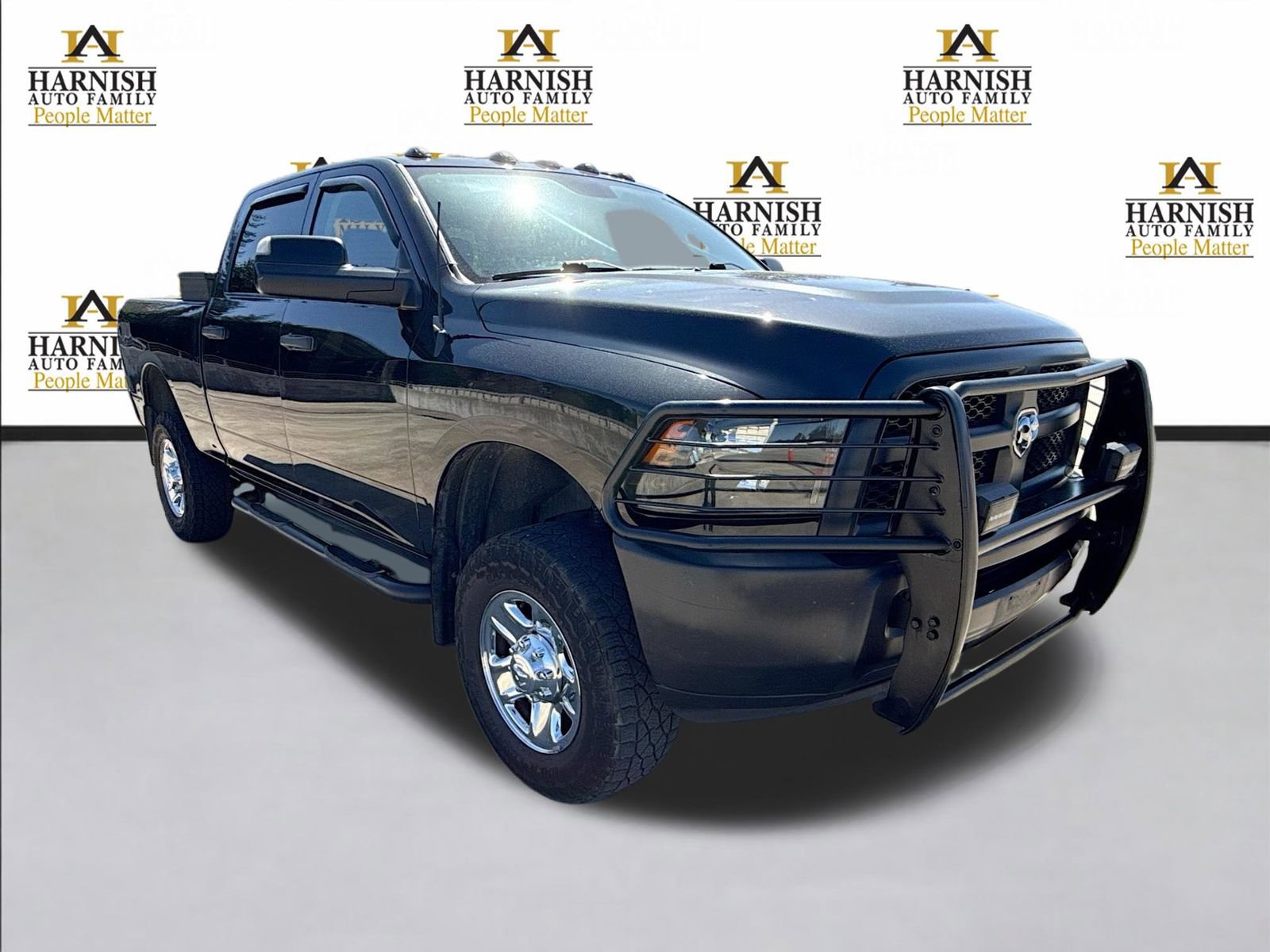 Used 2017 RAM 2500 Tradesman w/ Chrome Appearance Group AWD/4WD image 9