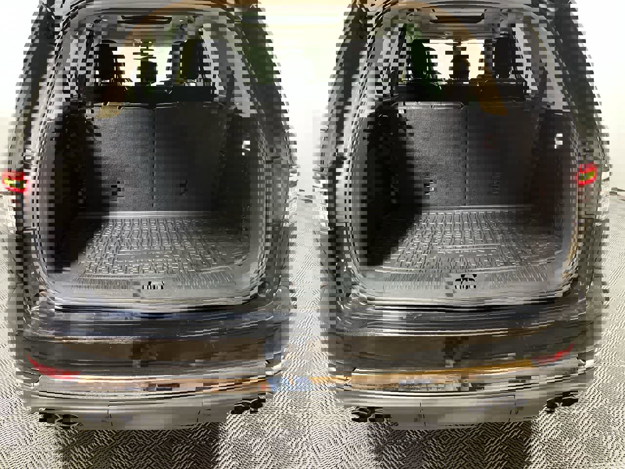 Used 2020 Lincoln Aviator Reserve w/ Equipment Group 202A image 30