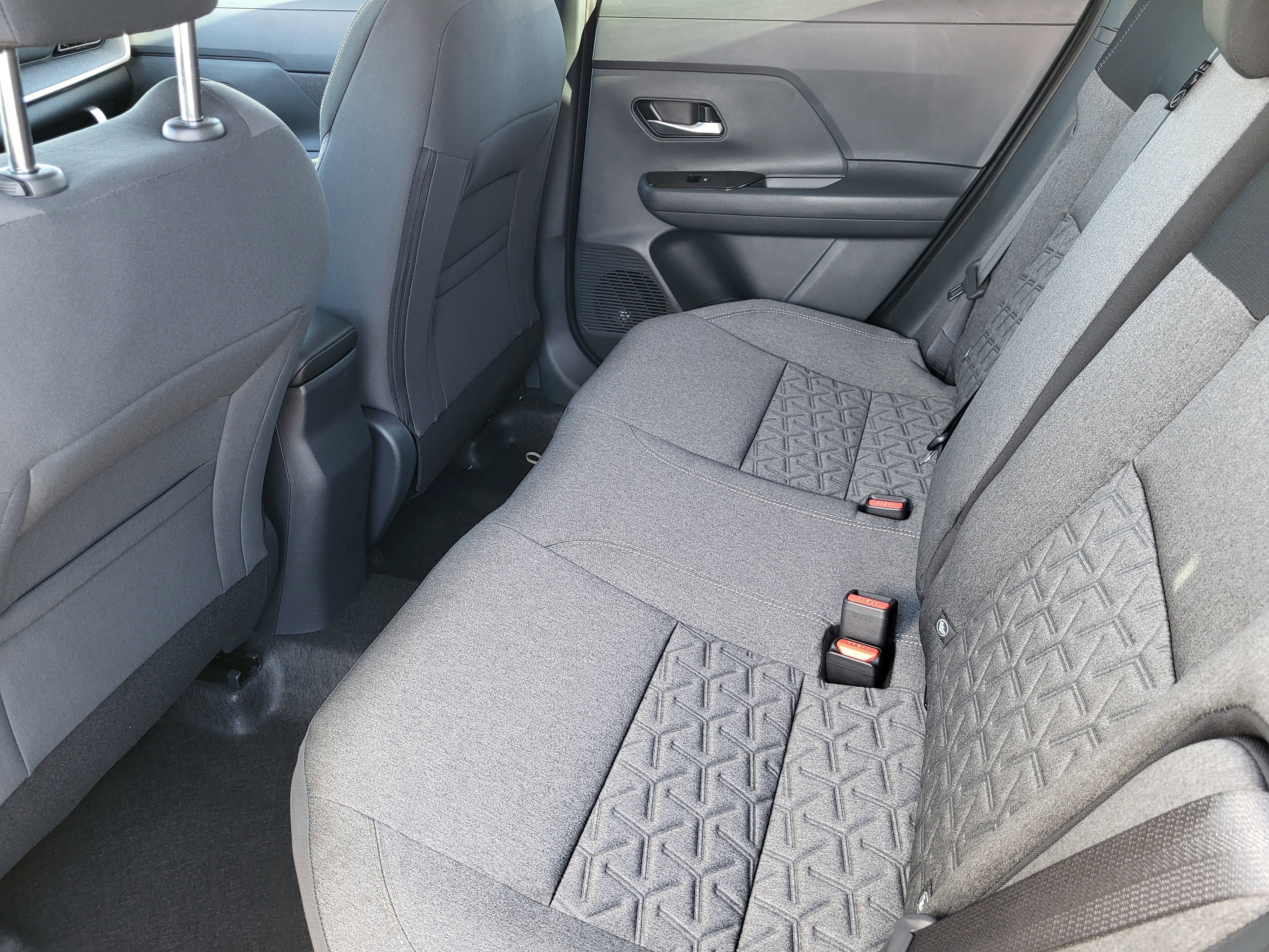 New 2025 Nissan Kicks SV w/ SV Premium Package image 12