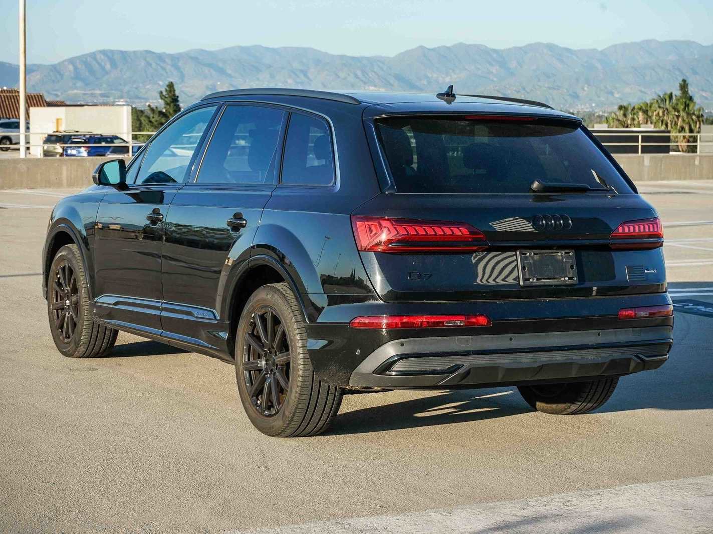 Used 2023 Audi Q7 2.0T Premium Plus w/ Premium Plus Package image 2