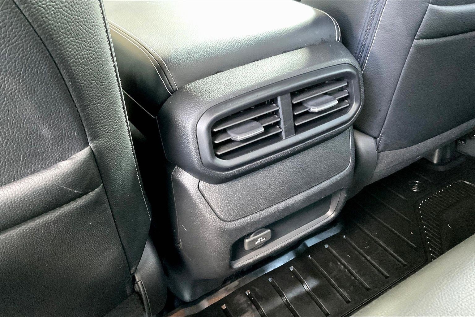 Used 2024 Honda Ridgeline RTL image 11
