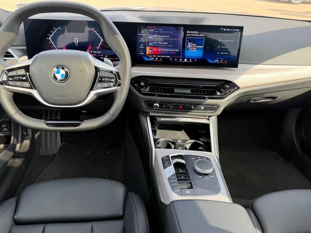 Used 2026 BMW 330i xDrive Sedan AWD/4WD image 12