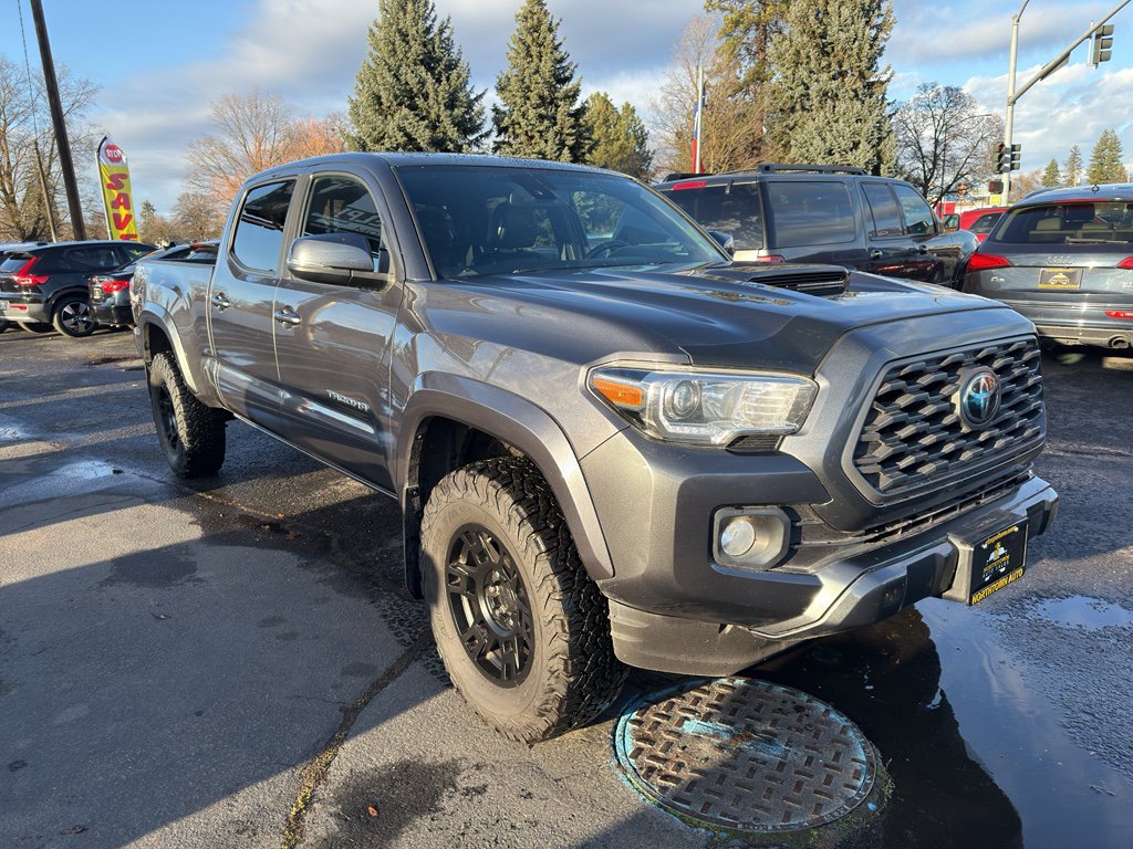 Used 2020 Toyota Tacoma TRD Sport image 8