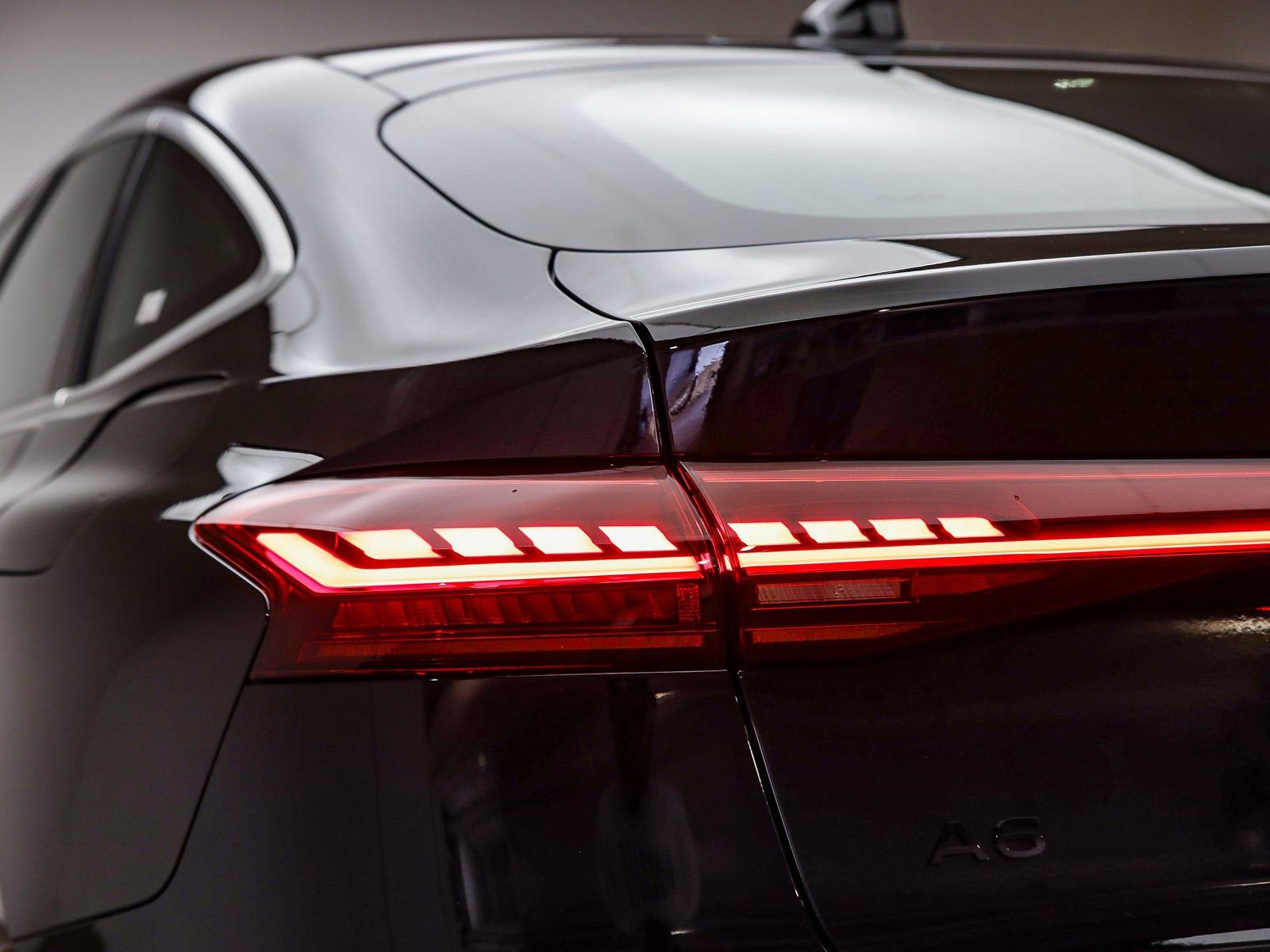 New 2025 Audi A6 e-tron Premium Plus image 12