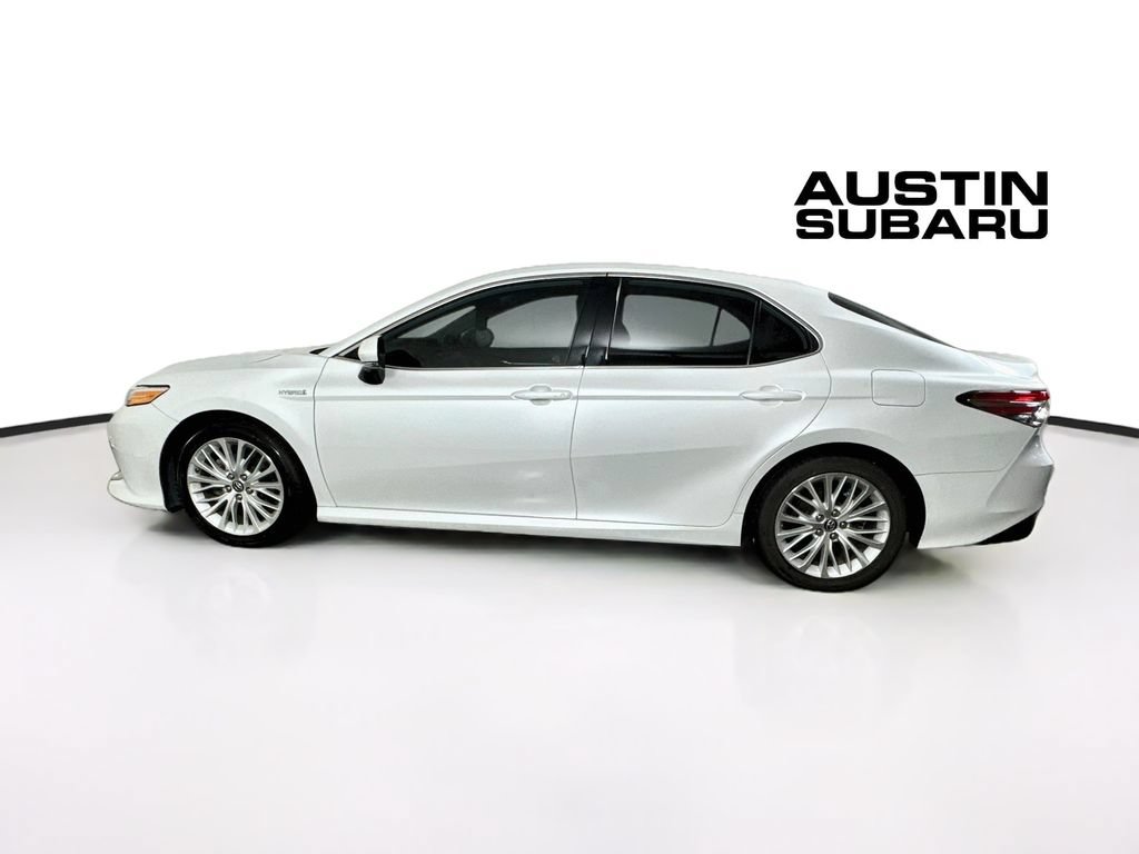 Used 2019 Toyota Camry XLE w/ Driver Assist Package FWD image 4
