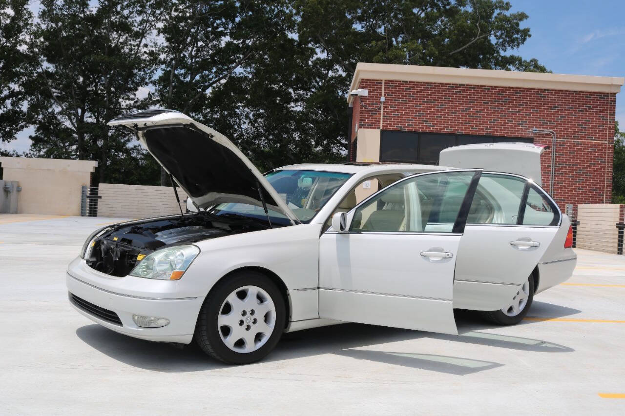Used 2001 Lexus LS 430 RWD image 78