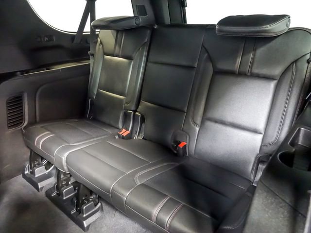 Certified 2021 Chevrolet Suburban RST w/ Luxury Package AWD/4WD image 18