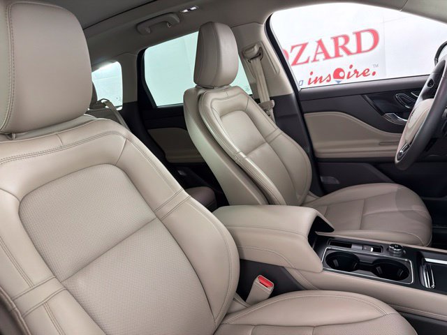 Certified 2024 Lincoln Corsair AWD w/ Equipment Group 101A image 31