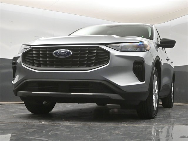 Used 2024 Ford Escape Active w/ Cold Weather Package image 16