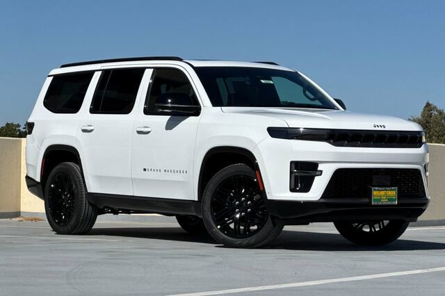 New 2026 Jeep Grand Wagoneer Limited AWD/4WD image 2