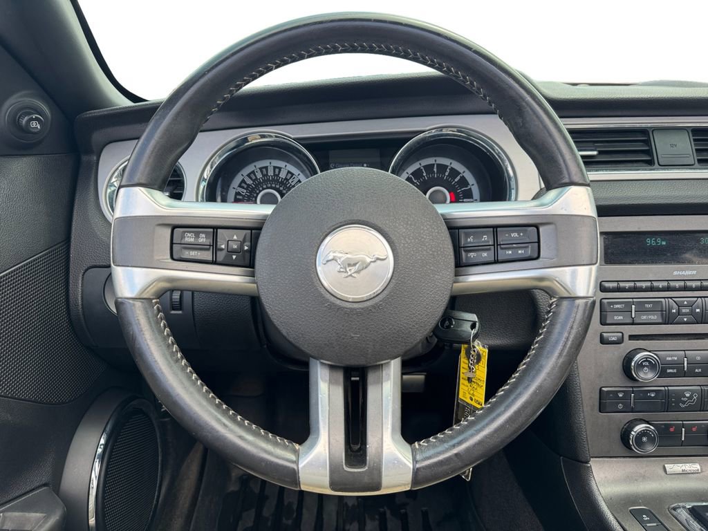 Used 2013 Ford Mustang Premium RWD image 12
