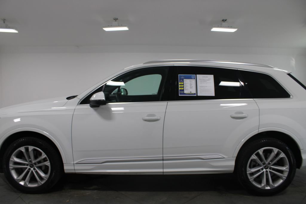 Used 2025 Audi Q7 3.0T Premium Plus AWD/4WD image 6