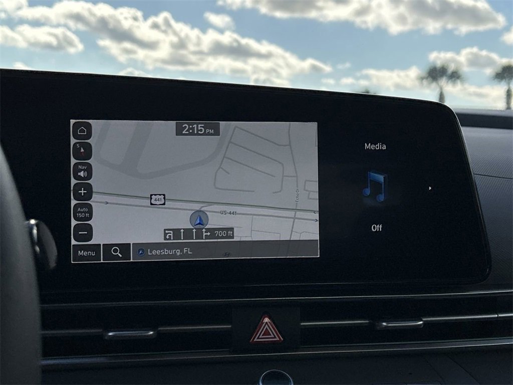 Certified 2024 Hyundai Elantra SEL image 21