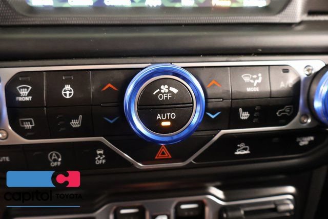 Used 2023 Jeep Gladiator Sport AWD/4WD image 23