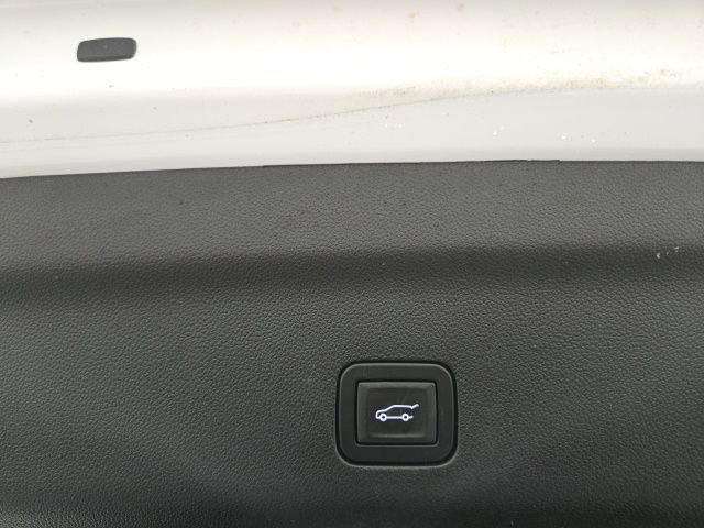 Used 2024 Chevrolet Tahoe High Country image 34