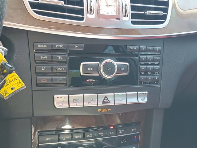 Used 2014 Mercedes-Benz E 350 Sedan image 19
