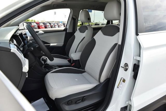 New 2026 Volkswagen Taos SE AWD/4WD image 20