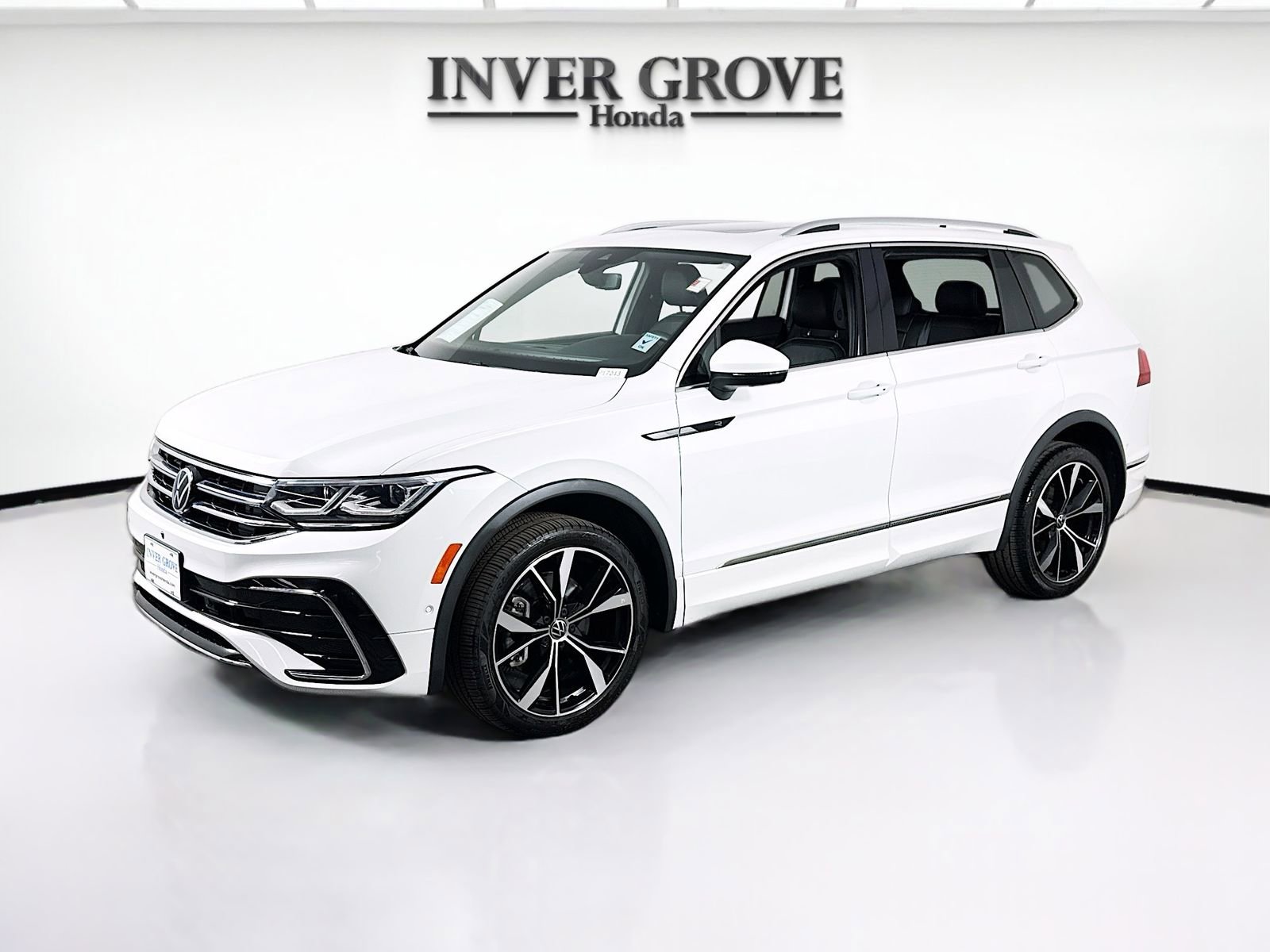 Used 2022 Volkswagen Tiguan SEL R-Line AWD/4WD video 1