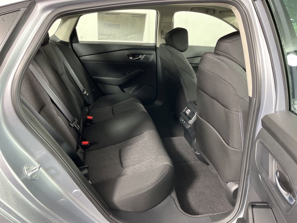 New 2025 Honda Accord SE image 7