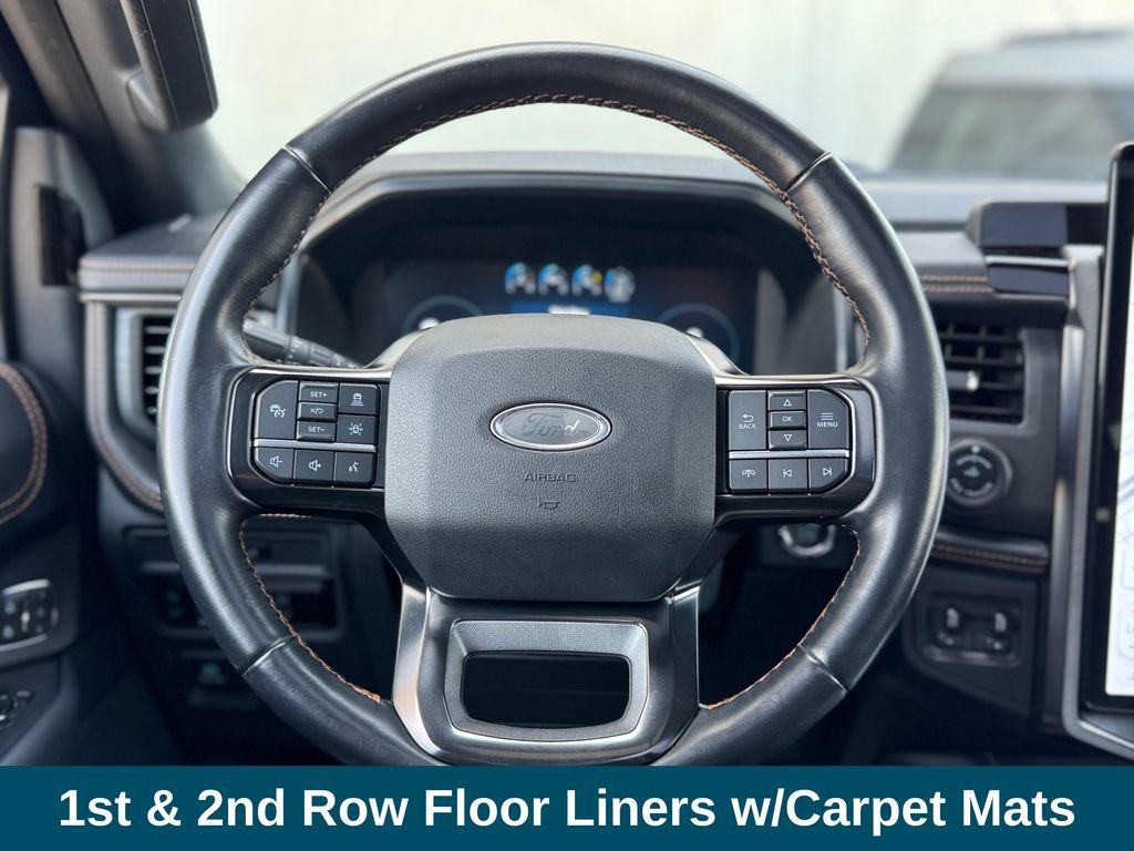 Used 2023 Ford Expedition Platinum AWD/4WD image 14