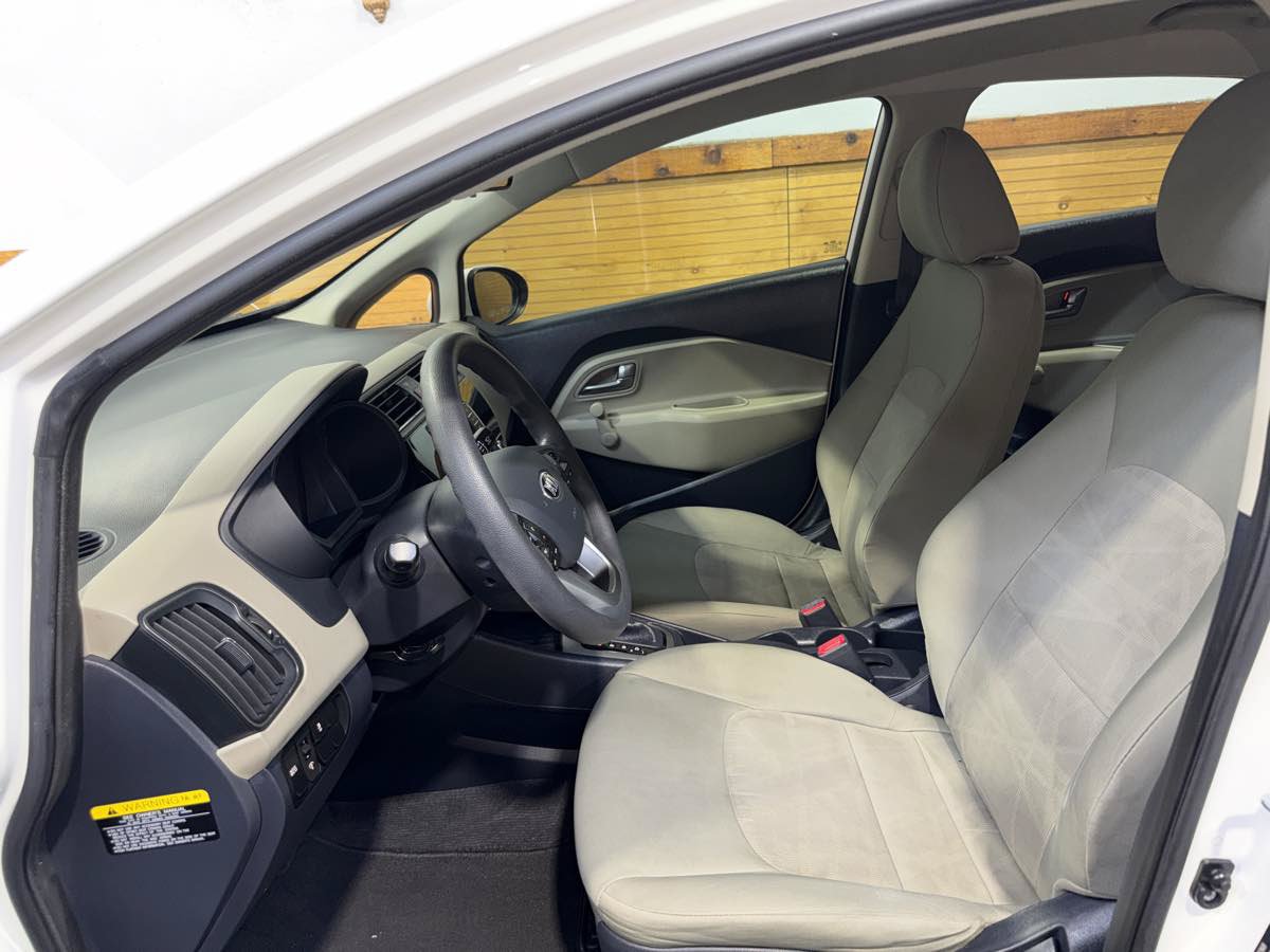 Used 2017 Kia Rio LX FWD image 16