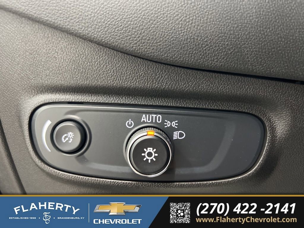Used 2024 Chevrolet Equinox LT image 24